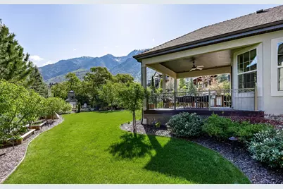 10847 S Hiddenwood Dr, Sandy, UT 84092 - Photo 49