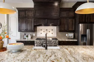 10847 S Hiddenwood Dr, Sandy, UT 84092 - Photo 23