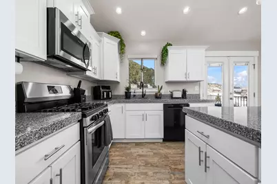 7001 N South Pass Rd, Eagle Mountain, UT 84005 - Photo 7