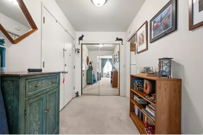 2263 E Tara Ln #4, Holladay, UT 84117 - Photo 3