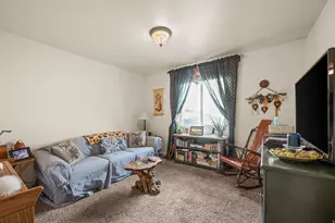 2263 E Tara Ln, Holladay, UT 84117 - Photo 13