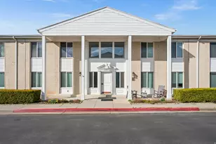 2263 E Tara Ln, Holladay, UT 84117 - Photo 1