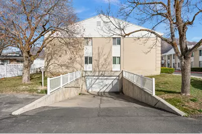 2263 E Tara Ln #4, Holladay, UT 84117 - Photo 17