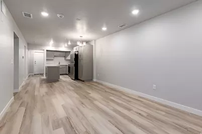 1032 E 400 S #306 B, Salt Lake City, UT 84102 - Photo 9