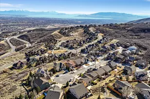 2159 E Bald Eagle Ct S, Draper, UT 84020 - Photo 21