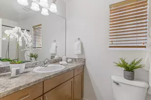 2159 E Bald Eagle Ct S, Draper, UT 84020 - Photo 11