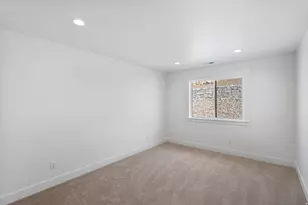 692 E Mountain Rd N, North Ogden, UT 84414 - Photo 19