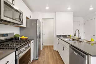 274 N Portside Ln, Saratoga Springs, UT 84045 - Photo 5