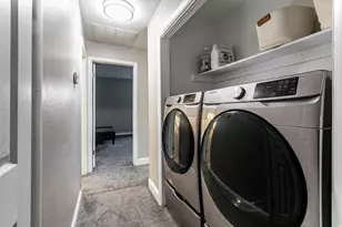 5235 S Glendon St, Murray, UT 84123 - Photo 13