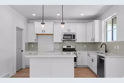 2415 N Ribe Ln, Lehi, UT 84048 - Photo 9