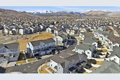 5168 W Shady Park Ln, Herriman, UT 84096 - Photo 11