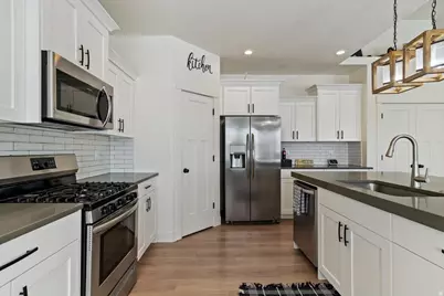 3411 W 3275 S, West Haven, UT 84401 - Photo 15