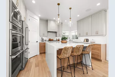 12176 N Creek  Meadow Ct W, Highland, UT 84003 - Photo 7