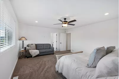 4206 E Bonne Vista Dr N, Eagle Mountain, UT 84005 - Photo 33