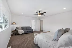 4206 E Bonne Vista Dr N, Eagle Mountain, UT 84005 - Photo 33