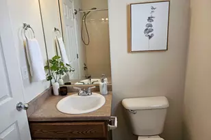 1984 S 1500 W, Woods Cross, UT 84087 - Photo 15