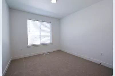 641 N 300 W, Smithfield, UT 84335 - Photo 7