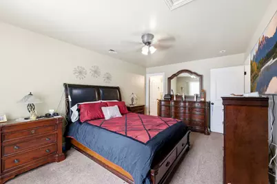 602 Ridge Place Dr, Ogden, UT 84404 - Photo 17