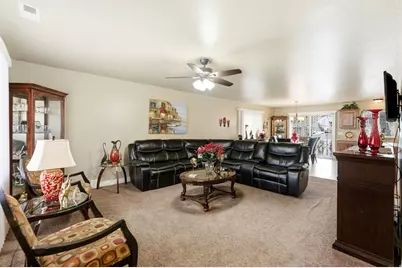 602 Ridge Place Dr, Ogden, UT 84404 - Photo 3