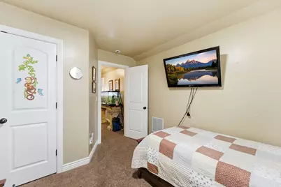 602 Ridge Place Dr, Ogden, UT 84404 - Photo 25