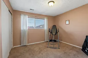 4969 S Sundrop Cir W, Kearns, UT 84118 - Photo 11