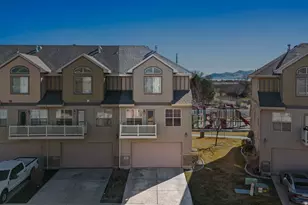 586 E 1590 S, Lehi, UT 84043 - Photo 41