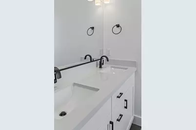 635 S 125 E #120, Hyde Park, UT 84318 - Photo 23