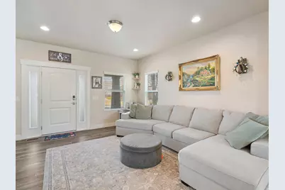 870 W Steeple Chase Dr, Kaysville, UT 84037 - Photo 5