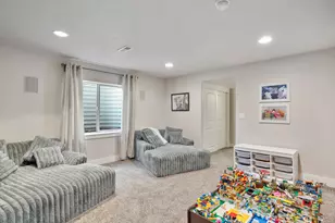 870 W Steeple Chase Dr, Kaysville, UT 84037 - Photo 17