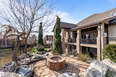 1582 Hidden Springs Pkwy, Fruit Heights, UT 84037 - Photo 63