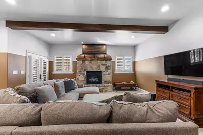 1582 Hidden Springs Pkwy, Fruit Heights, UT 84037 - Photo 41