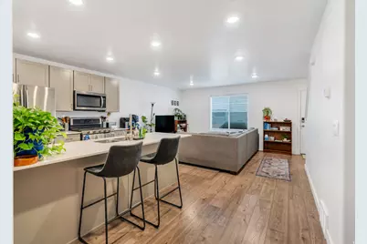 431 N Northshore Dr, Saratoga Springs, UT 84045 - Photo 9