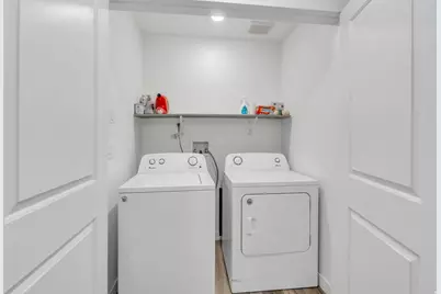 431 N Northshore Dr, Saratoga Springs, UT 84045 - Photo 13