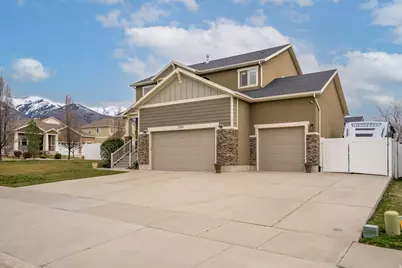 1368 E 275 S, Layton, UT 84040 - Photo 3