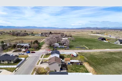 1148 W 2450 S, Perry, UT 84302 - Photo 23