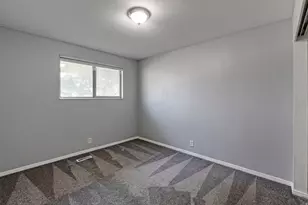 3246 W Royalwood Dr, Taylorsville, UT 84129 - Photo 11