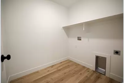 639 N 300 W, Smithfield, UT 84335 - Photo 3