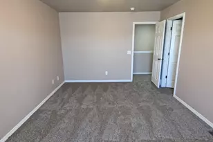 1781 W 5050 S, Roy, UT 84067 - Photo 7