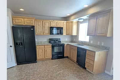 1781 W 5050 S, Roy, UT 84067 - Photo 3