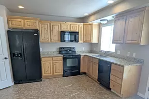 1781 W 5050 S, Roy, UT 84067 - Photo 3