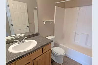 1781 W 5050 S, Roy, UT 84067 - Photo 11