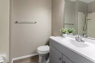 1241 E 3075 N, Layton, UT 84040 - Photo 17