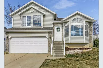 1241 E 3075 N, Layton, UT 84040 - Photo 3