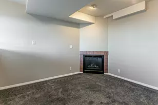 1241 E 3075 N, Layton, UT 84040 - Photo 17