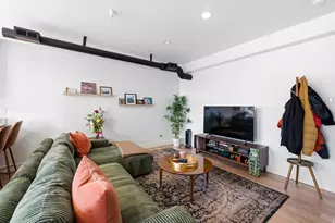 449 N Beaumont Ct E, Salt Lake City, UT 84116 - Photo 7