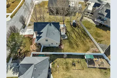 332 W Hillside Dr, Saratoga Springs, UT 84045 - Photo 45