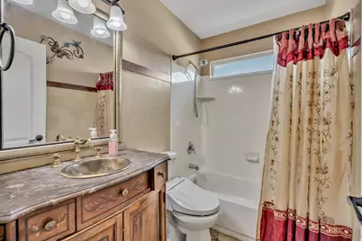 332 W Hillside Dr, Saratoga Springs, UT 84045 - Photo 15