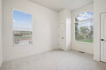 1260 N 200 W, Bountiful, UT 84010 - Photo 3