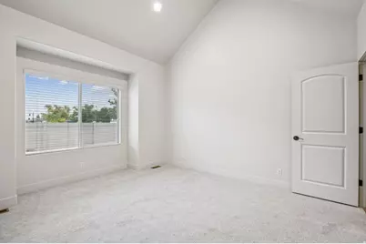 1260 N 200 W, Bountiful, UT 84010 - Photo 9