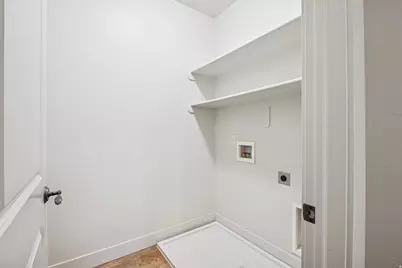 1260 N 200 W, Bountiful, UT 84010 - Photo 19